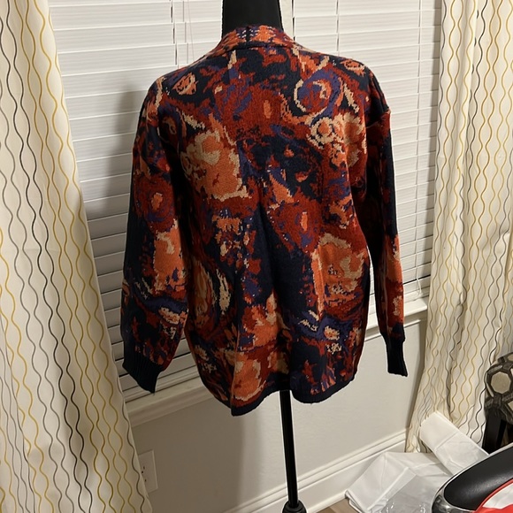 Multi-colored cardigan sweater - Picture 2 of 8